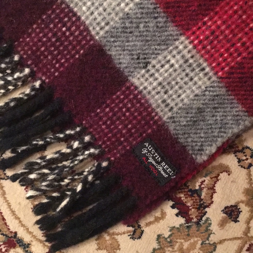 Austin Reed vintage plaid wool scarf 🧣